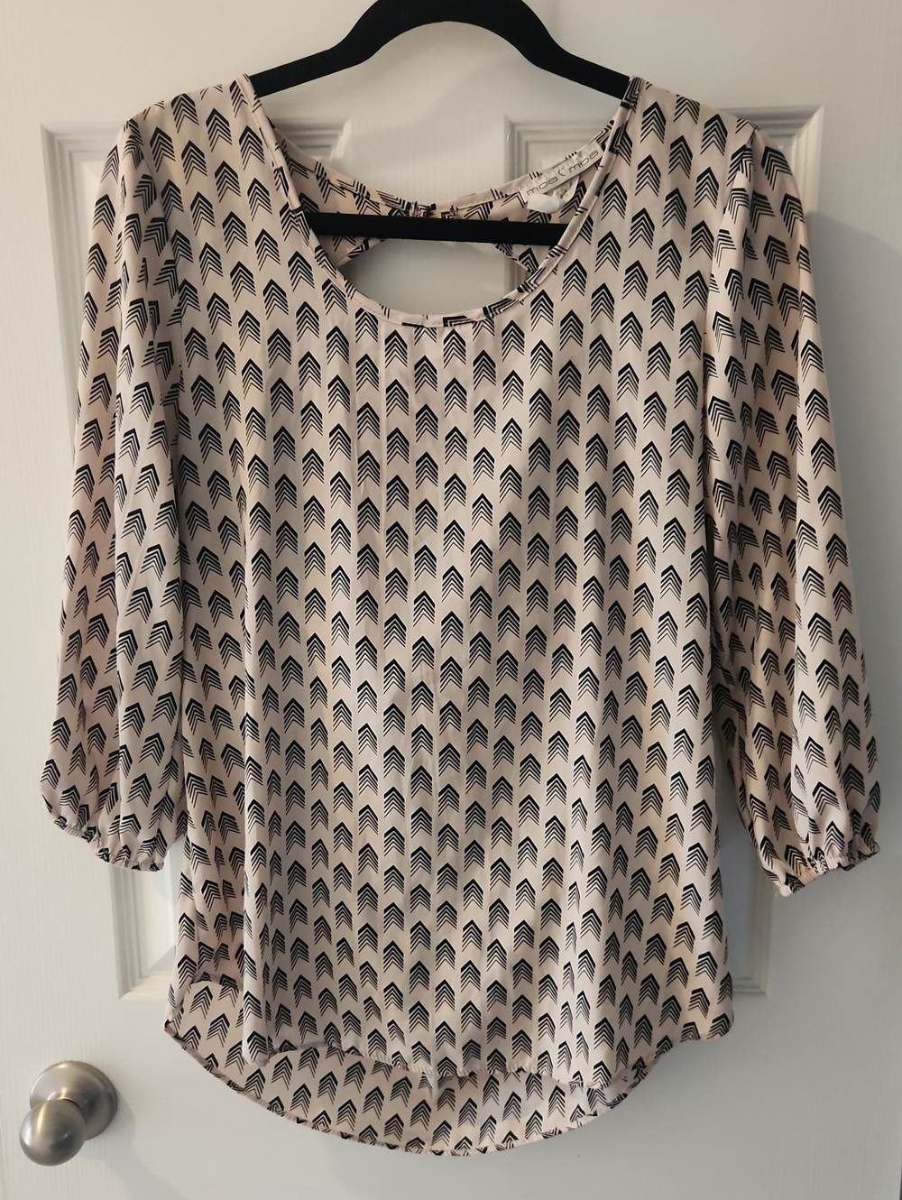 Moa Moa Cream Blouse with Black Chevron Print